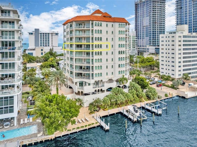 4 of 39 - 301 N Birch Rd 8n, Fort Lauderdale, FL
