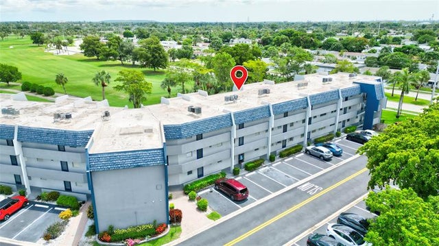 3 of 40 - 7787 Golf Circle Dr 105, Margate, FL