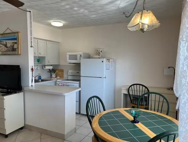 4 of 14 - 120 Ne 20th Ave 30, Deerfield Beach, FL