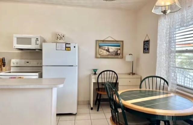 5 of 14 - 120 Ne 20th Ave 30, Deerfield Beach, FL