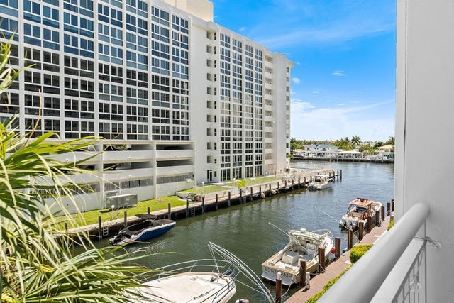 3100 Ne 48th St 304, Fort Lauderdale