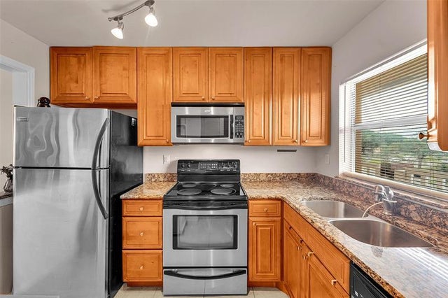 1 of 57 - 9261 Sunrise Lakes Blvd 309, Sunrise, FL