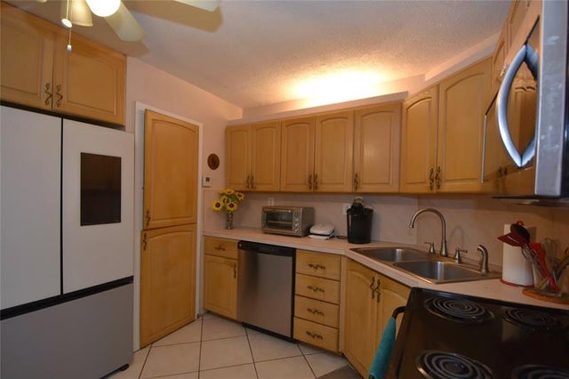 1 of 23 - 2175 Ne 56th St 208, Fort Lauderdale, FL