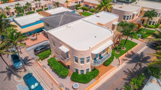 1 of 25 - 311 Connecticut St 4, Hollywood, FL