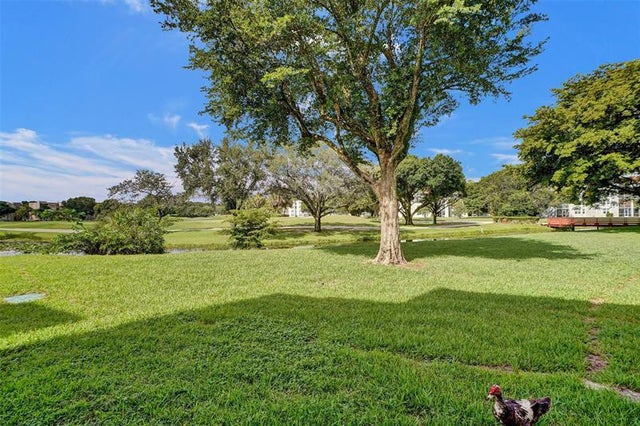 5 of 52 - 9481 Evergreen Pl 103, Davie, FL