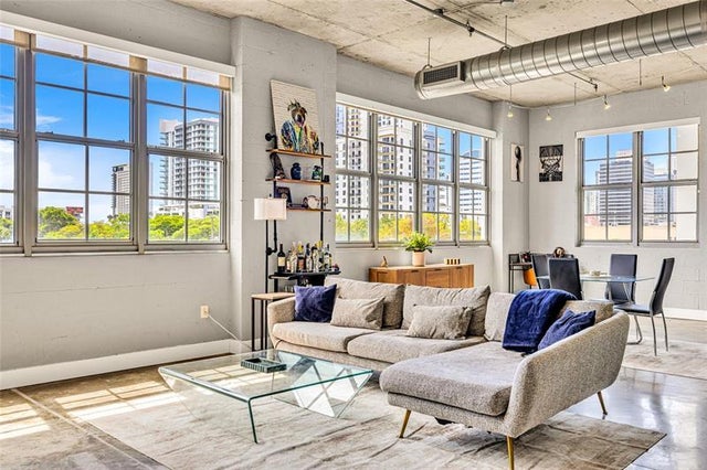 4 of 63 - 435 N Andrews Ave 301, Fort Lauderdale, FL