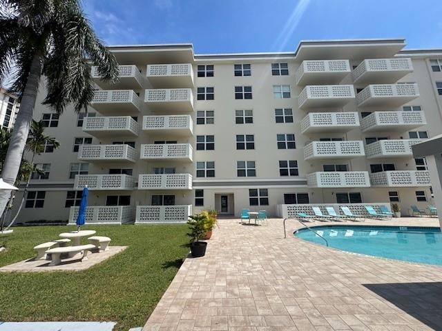 2 of 13 - 1901 S Ocean Dr 102, Hollywood, FL