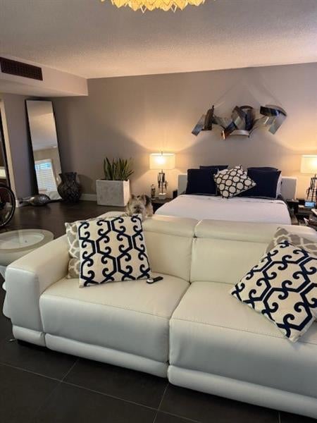 4 of 13 - 1901 S Ocean Dr 102, Hollywood, FL