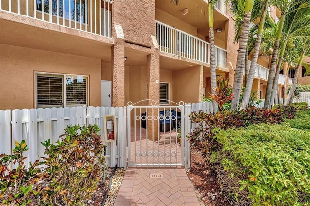3 of 73 - 7715 Yardley Dr 104, Fort Lauderdale, FL