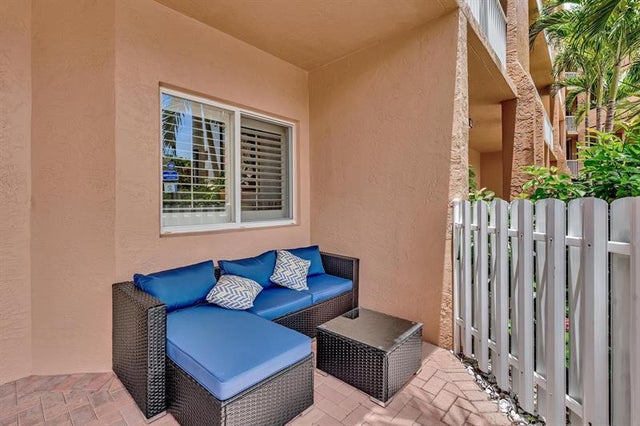 5 of 73 - 7715 Yardley Dr 104, Fort Lauderdale, FL