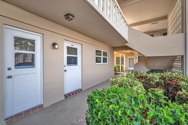 2 of 31 - 2131 Ne 42nd Ct 104e, Lighthouse Point, FL