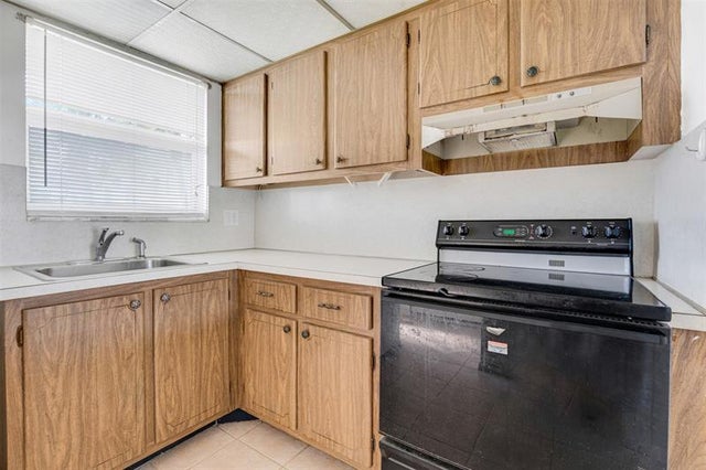 3 of 19 - 8510 Sunrise Lakes Blvd 208, Sunrise, FL
