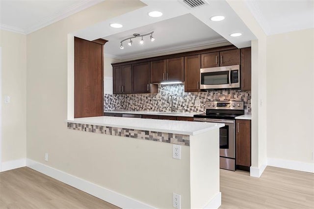 1 of 54 - 3233 Ne 32nd Ave 204, Fort Lauderdale, FL