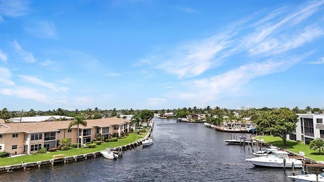 4 of 12 - 701 Se 7th Ave 5, Pompano Beach, FL