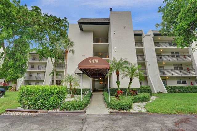 1 of 53 - 9470 Poinciana Pl 308, Davie, FL