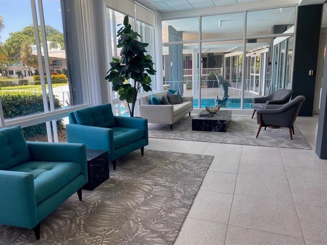 3 of 10 - 2840 N Ocean Blvd 503, Fort Lauderdale, FL