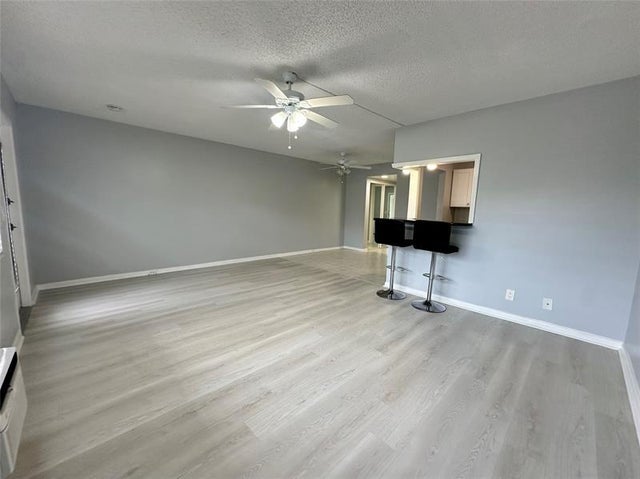4 of 25 - 254 Newport P 254, Deerfield Beach, FL