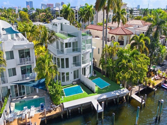 1 of 77 - 423 Hendricks Isle, Fort Lauderdale, FL