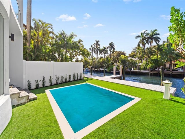 2 of 77 - 423 Hendricks Isle, Fort Lauderdale, FL