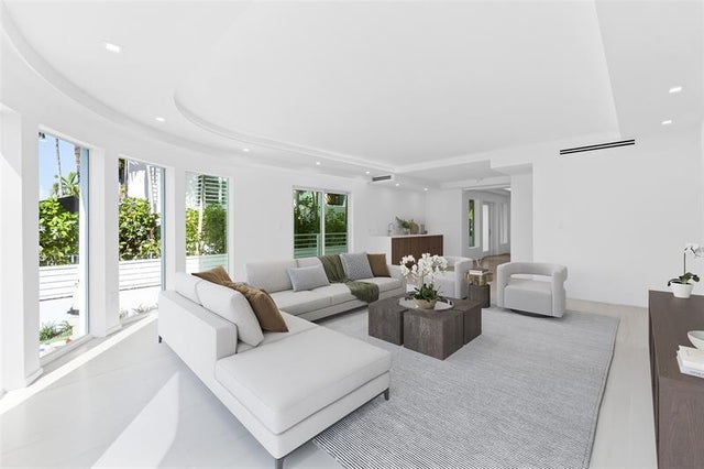 5 of 77 - 423 Hendricks Isle, Fort Lauderdale, FL