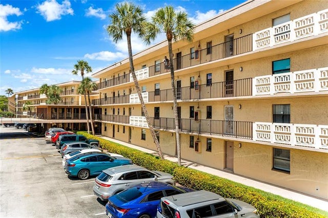 2 of 46 - 9355 Sw 8th Street 110, Boca Raton, FL