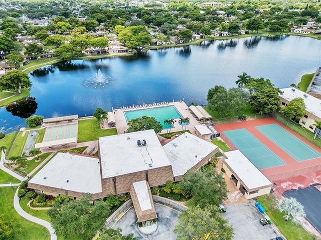 4 of 41 - 201 Berkley Rd 111, Hollywood, FL