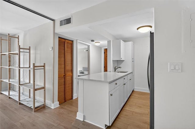3 of 32 - 8950 Ne 8th Ave 314, Miami, FL