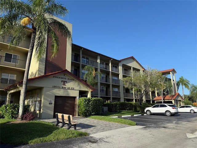3 of 17 - 13001 Sw 15th Ct 106t, Pembroke Pines, FL