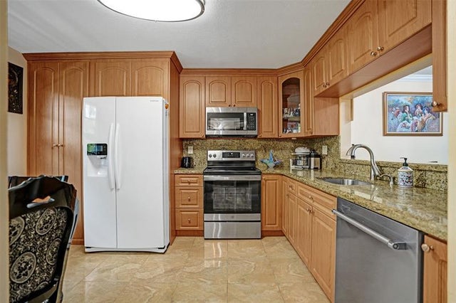 2 of 49 - 1101 Colony Point Cir 403, Pembroke Pines, FL