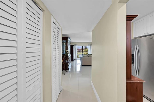 3 of 32 - 2931 Sunrise Lakes Dr 301, Sunrise, FL