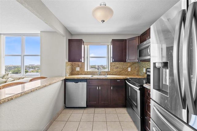 3 of 45 - 101 Briny Ave 912, Pompano Beach, FL