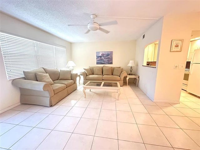 2 of 57 - 2009 Berkshire A 2009, Deerfield Beach, FL