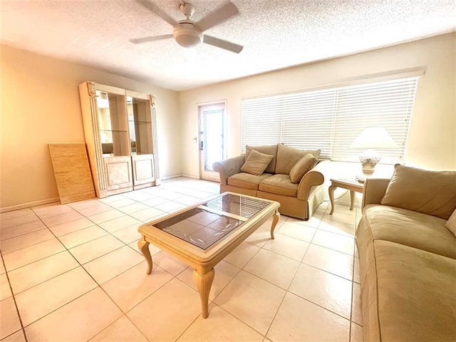 4 of 57 - 2009 Berkshire A 2009, Deerfield Beach, FL