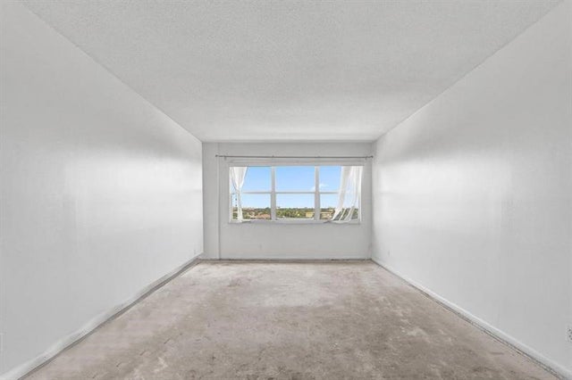 2 of 12 - 2555 Ne 11th St 804, Fort Lauderdale, FL