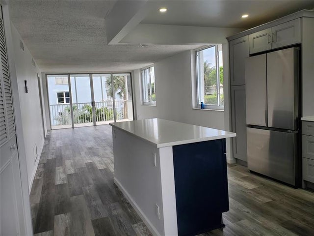 4 of 23 - 2010 S Federal Hwy 209, Boynton Beach, FL