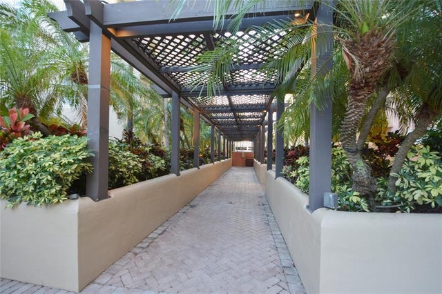 4 of 53 - 520 Se 5 Av 2311, Fort Lauderdale, FL