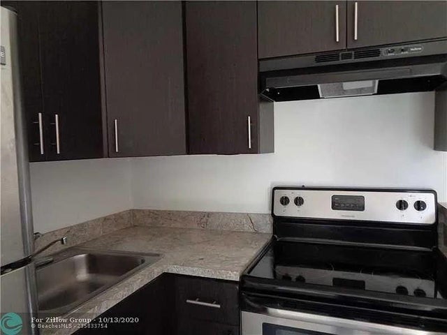 2 of 5 - 101 Ne 41st St H123, Fort Lauderdale, FL
