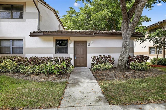 2 of 41 - 9953 Nob Hill Ct 9953, Sunrise, FL