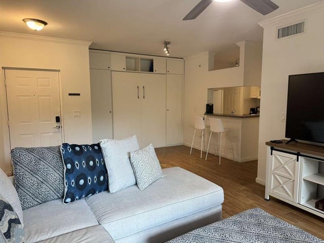 1 of 17 - 17125 N Bay Rd 3102, Sunny Isles Beach, FL
