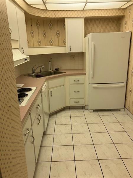 2 of 47 - 3200 Ne 36th St 321, Fort Lauderdale, FL