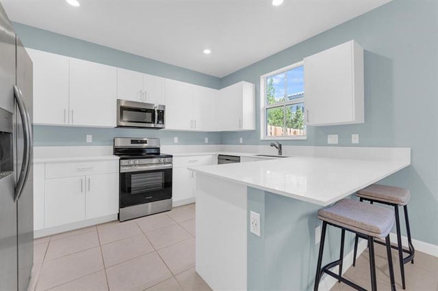 2 of 41 - 11883 Nw 46th St, Coral Springs, FL