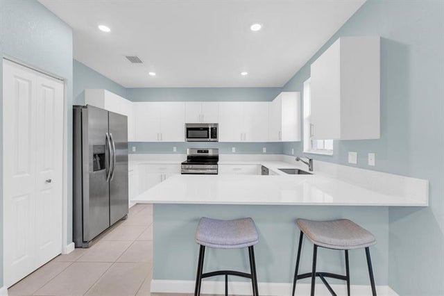 4 of 41 - 11883 Nw 46th St, Coral Springs, FL