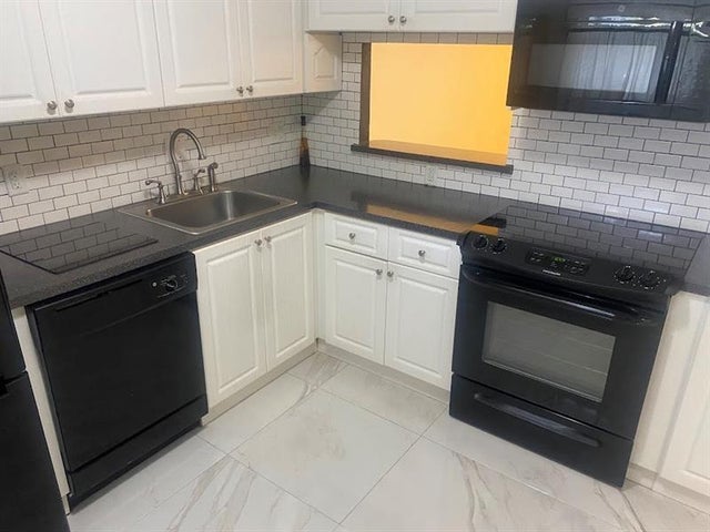 5 of 50 - 3130 Holiday Springs Blvd 308, Margate, FL