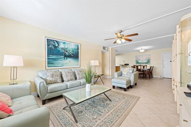 4 of 12 - 111 Golden Isles Dr B2, Hallandale, FL