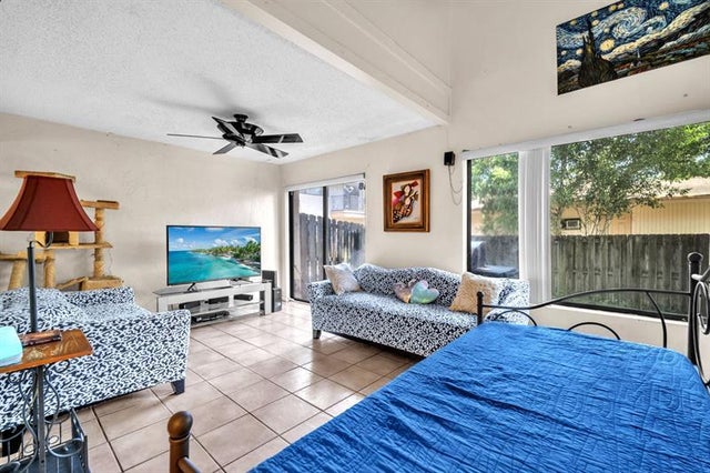 4 of 28 - 4281 Nw 76th Ave 4281, Davie, FL