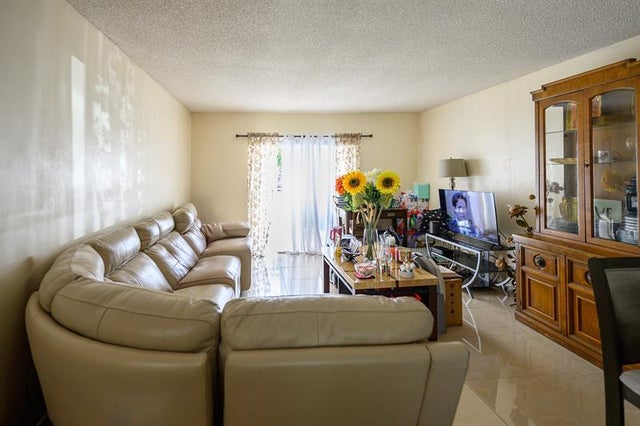 4 of 9 - 2060 Nw 48th Ter 101, Lauderhill, FL