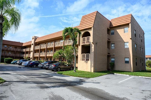 1 of 27 - 9750 Sunrise Lakes Blvd 211, Sunrise, FL