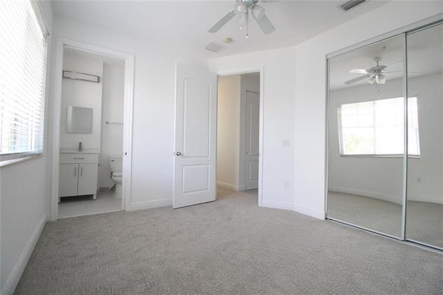 4 of 20 - 3830 Nw 5th Ter, Boca Raton, FL