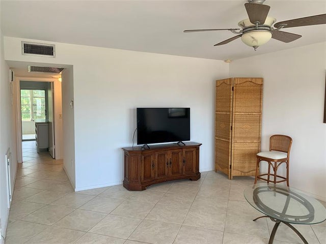 5 of 20 - 3065 Oakridge F 3065, Deerfield Beach, FL