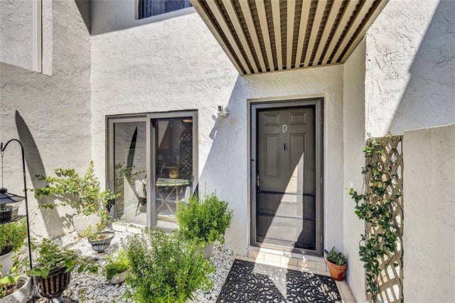 4 of 40 - 9232 Pecky Cypress Lane 2-d, Boca Raton, FL